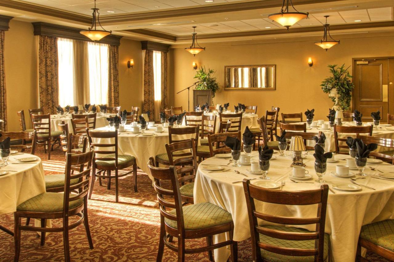 The Parlour Inn Ascend Hotel Collection Stratford Restoran fotoğraf